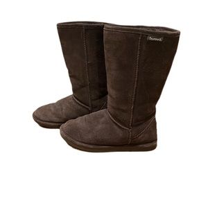 Bearpaw brown leather boots